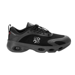 On Running Cloudsolo Loewe Black